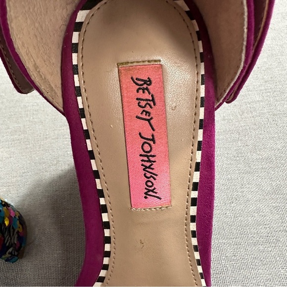 Sz. 8 Betsey Johnson 4" sequin block heel shoes, hot pink, bow, sparkle - Picture 2 of 11